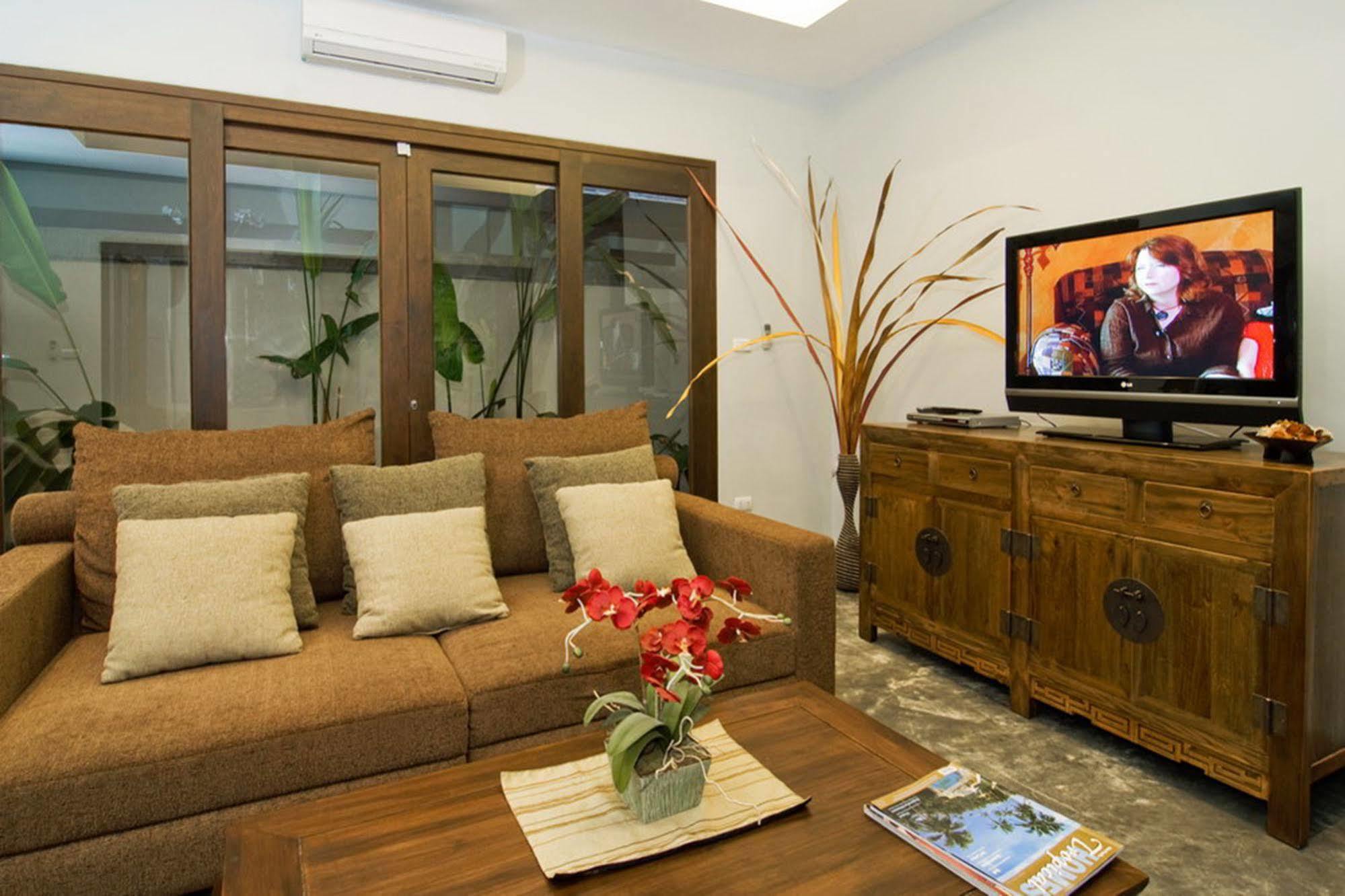 Villa Kama Rawai Extérieur photo