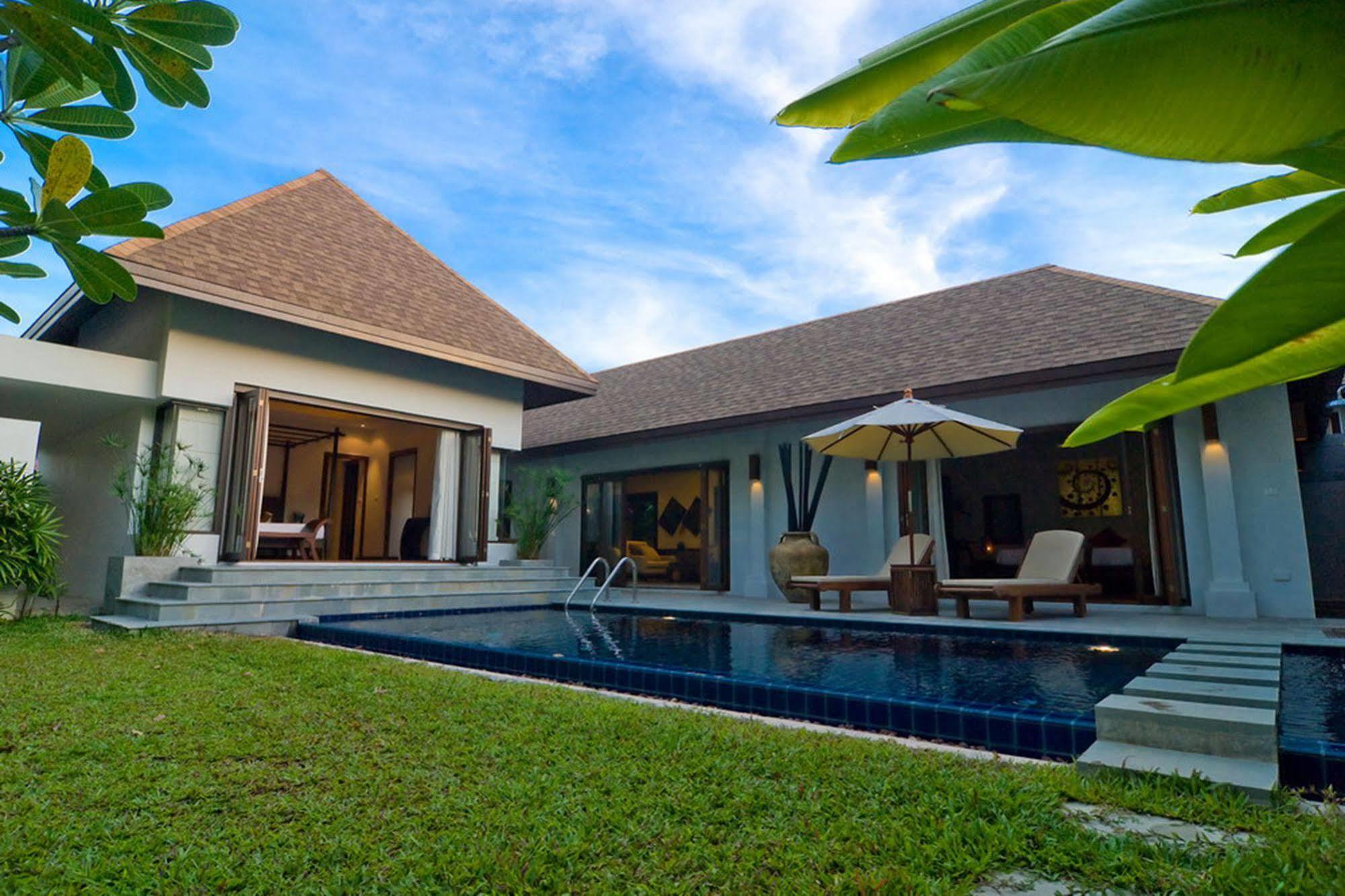 Villa Kama Rawai Extérieur photo